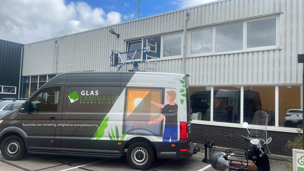 Zonwerende raamfolie binnen of buiten aanbrengen? 3 duurzaamheid zonwerende folie